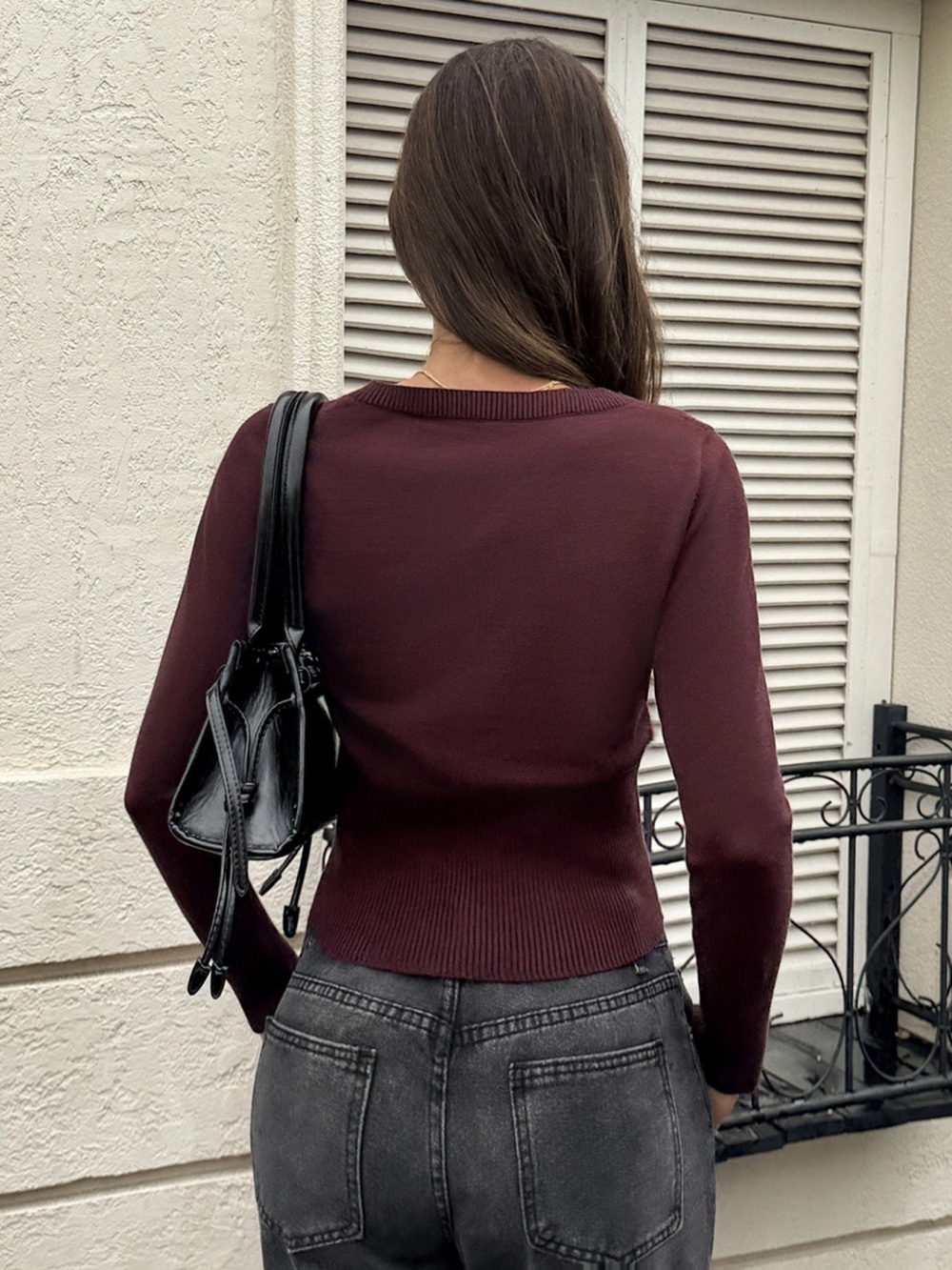 Slim-Fit Ribbed Knit Button-Down Cardigan - Picture 5 of 6